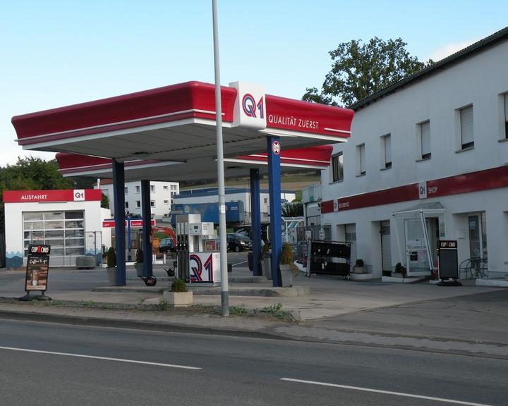 Q1 Tankstelle